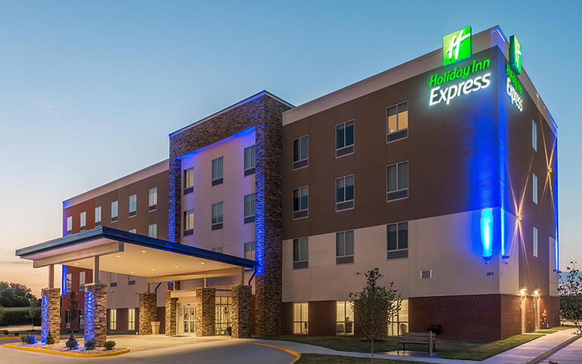 Holiday Inn Express & Suites